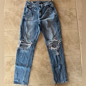 American Eagle Outfitters Distressed Blue Jeans
